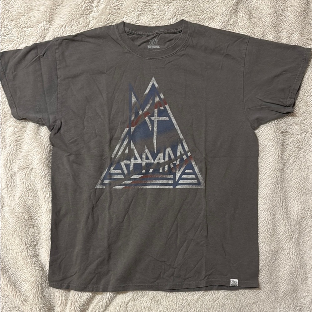 Vinyl Icons Women’s Tee